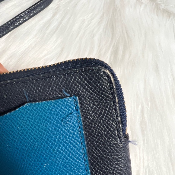 Coach Navy and Teal Wristlet - Picture 4 of 7